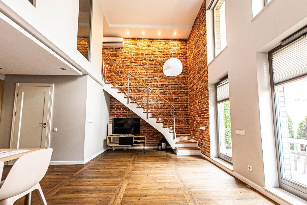 Euro Apartments Szafarnia Delux Gdansk Bagian luar foto